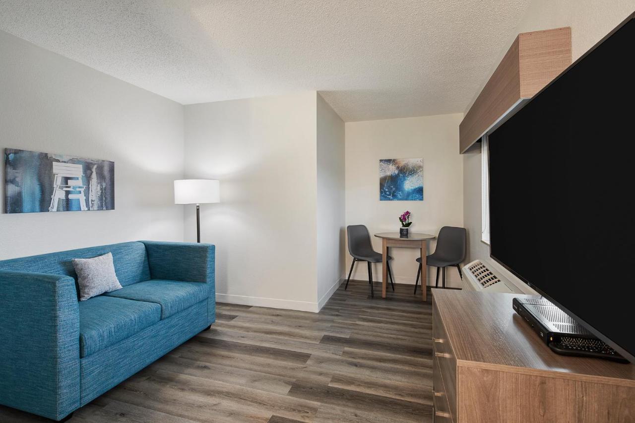 Hotel Wave At Rehoboth Beach Bagian luar foto